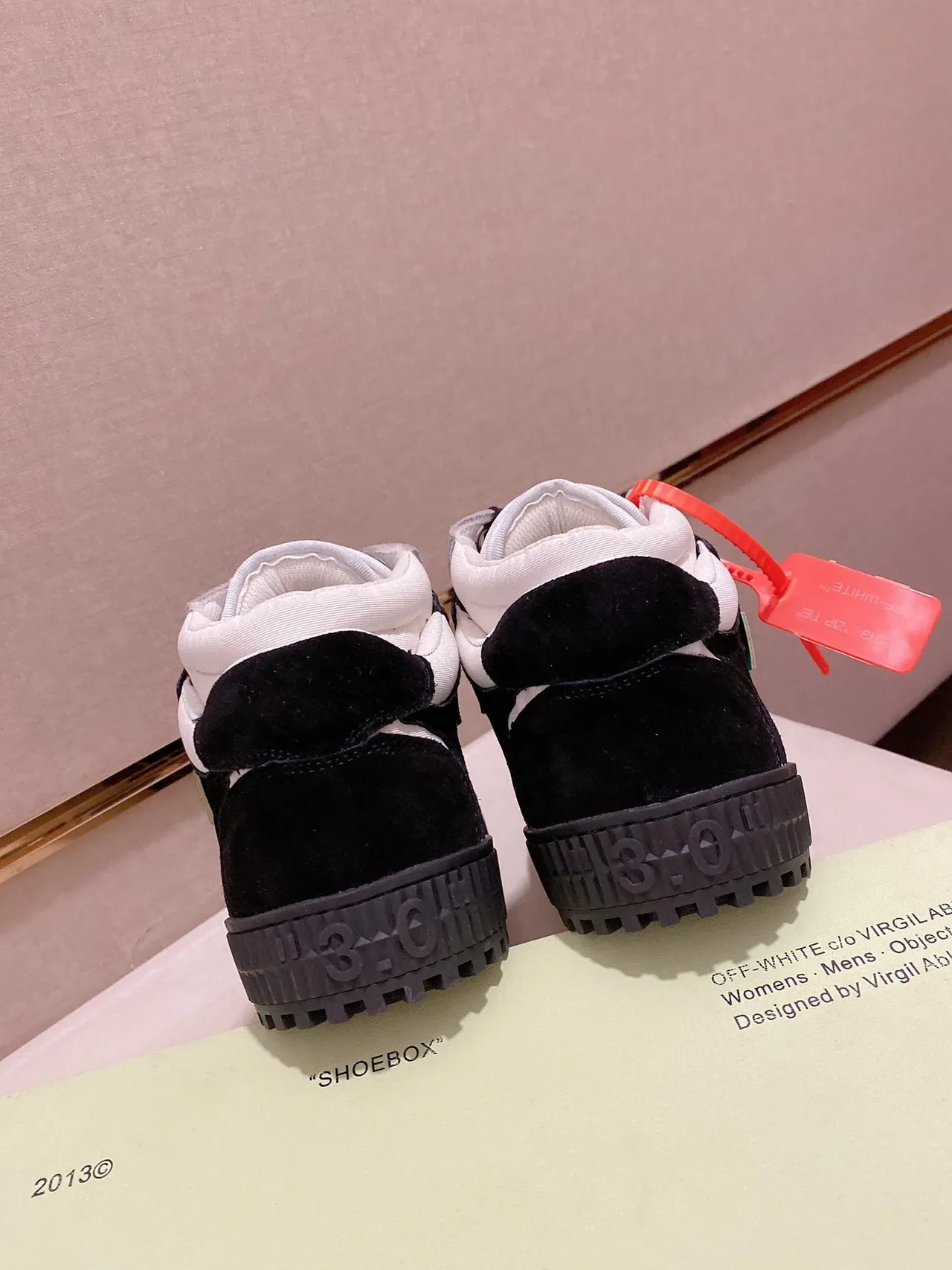 Off-White Black High-Top Suede And Leather Panelled Lifestyle Sneakers 3