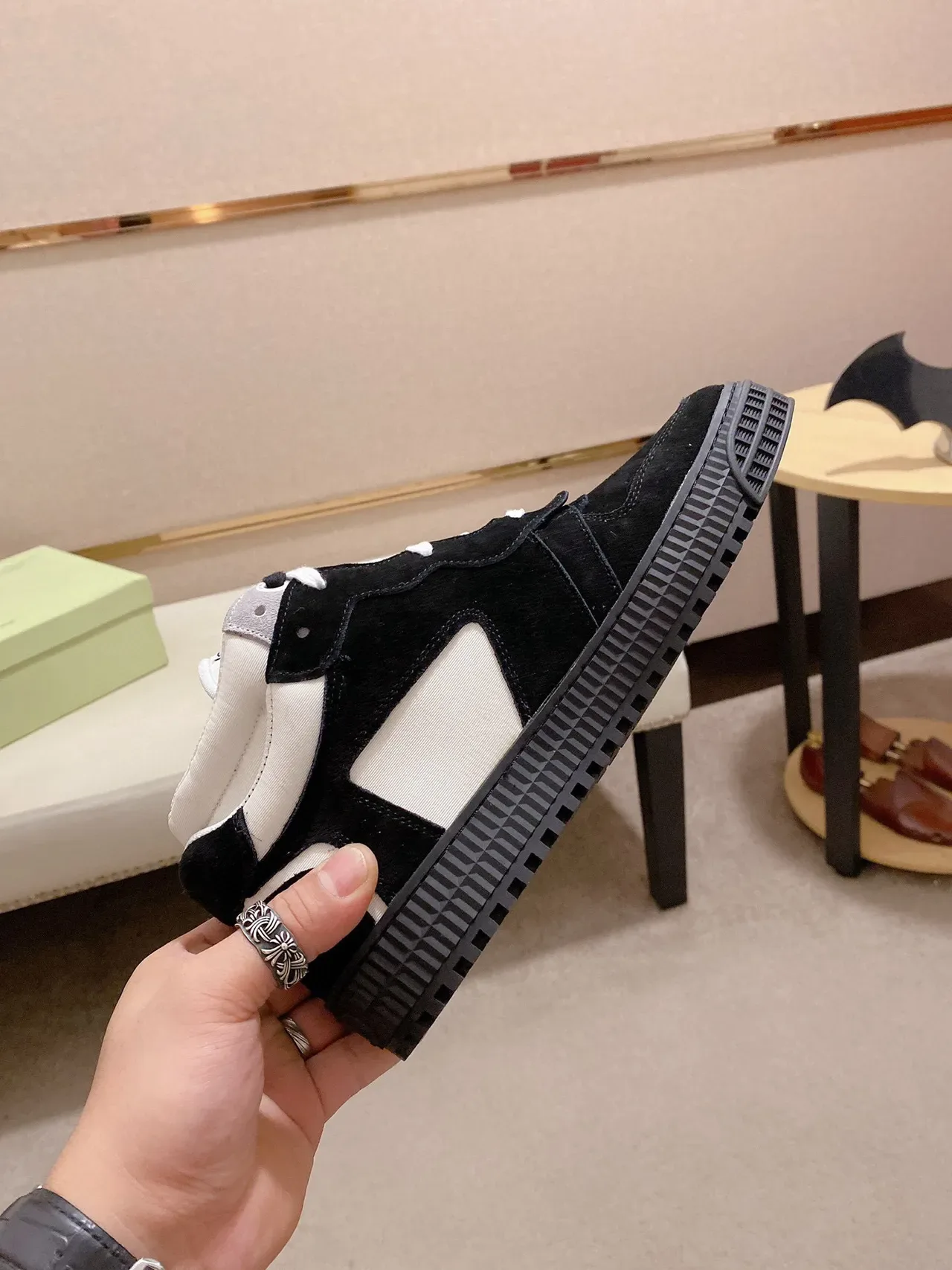 Off-White Black High-Top Suede And Leather Panelled Lifestyle Sneakers 5