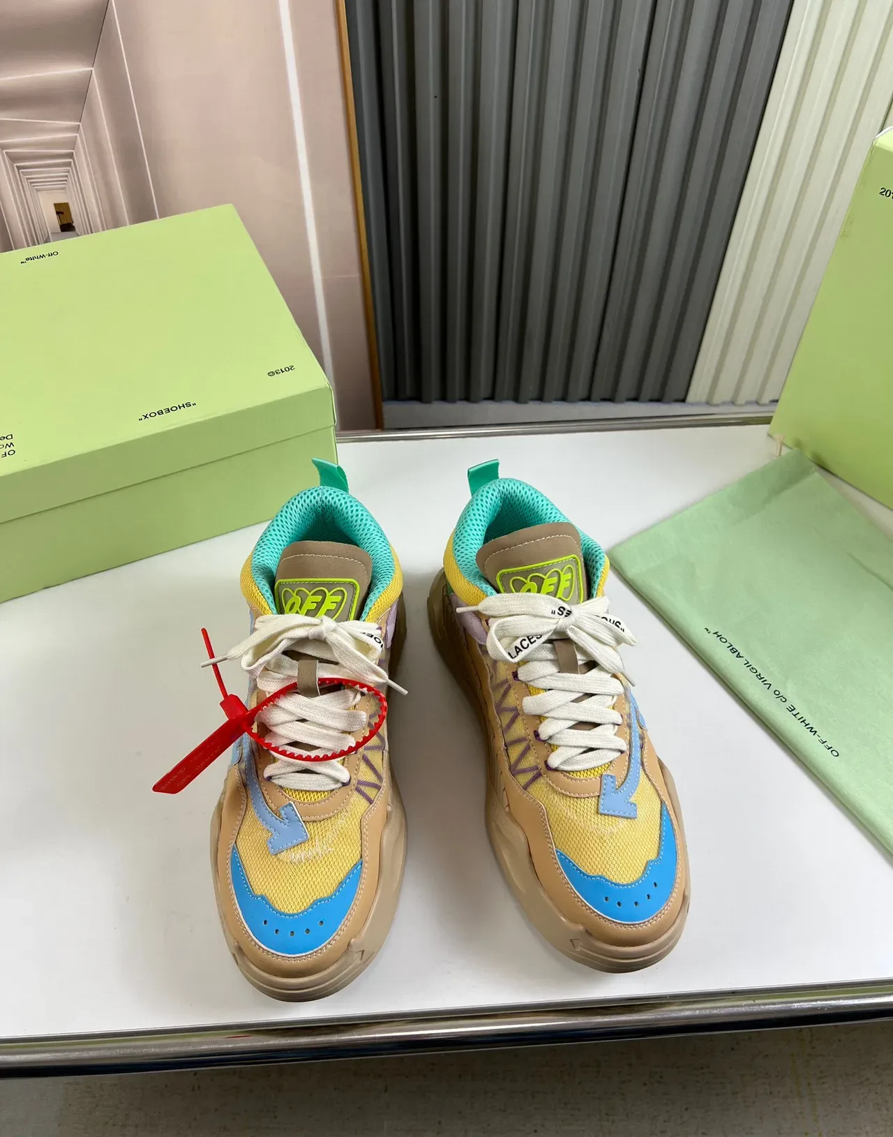 Off-White DD SY-1000 Beige Yellow Cyan चंकी स्नीकर 9