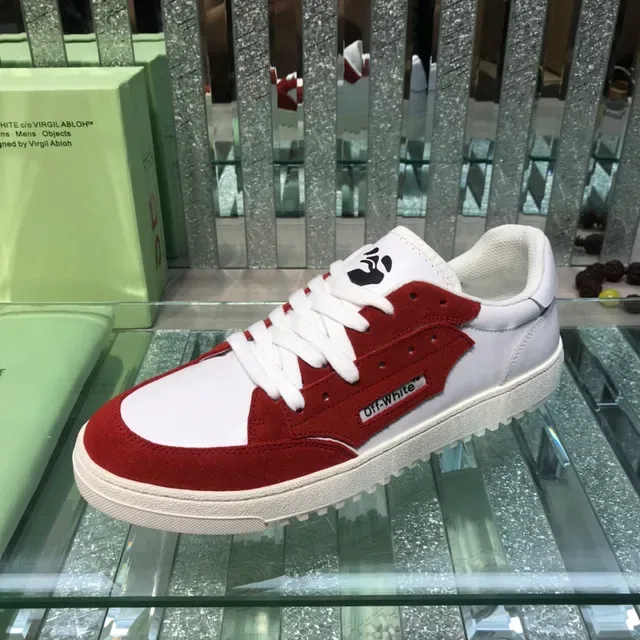 Off-White Zapatillas Lifestyle Rojas Low-Top de Ante y Cuero con Paneles 3