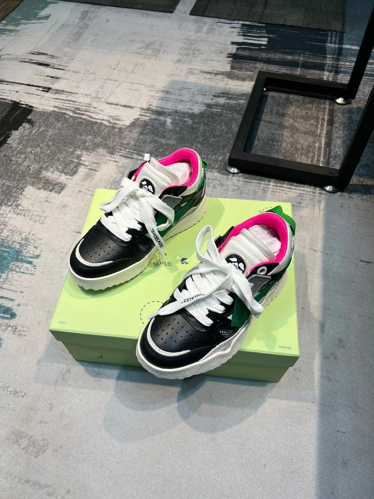 Off-White Runner Black Green Pink Lifestyle Sneakers 5