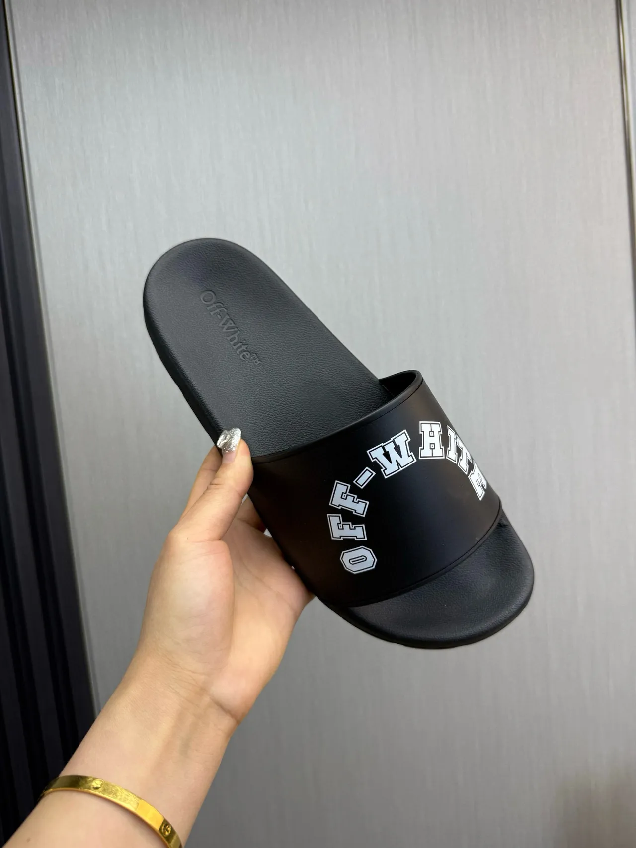 Off-White 黑色模具橡胶结构 单宽带拖鞋 7