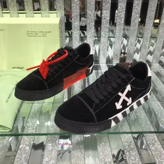 Off-White The Ten Low-Top Platform Lifestyle Sneakers