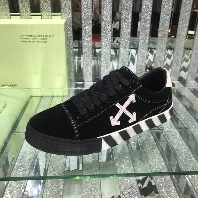 Off-White The Ten Low-Top Platform Lifestyle Sneakers 5