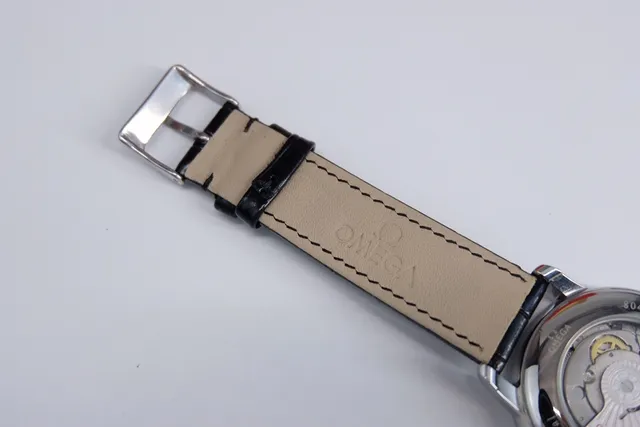 Omega De Ville Co-Axial Chronometer चांदी डायल काली चमड़े की पट्टी यांत्रिक घड़ी 6