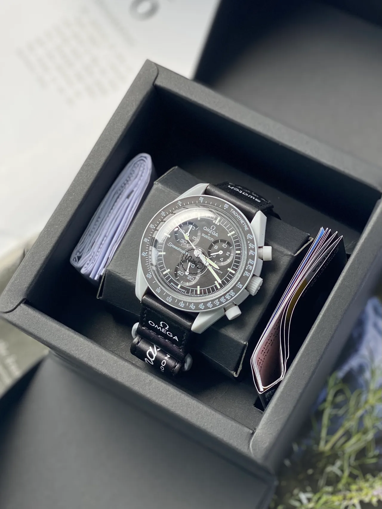 Omega x Swatch Speedmaster 黑色表盘 机械腕表 8