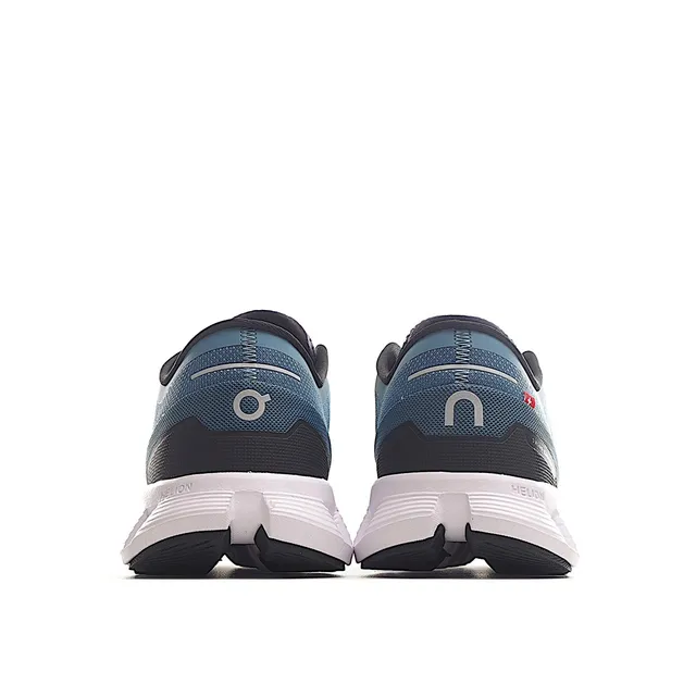 On أحذية جري بـ upper شبكي مهندس أزرق أسود midsole مقسم CloudTec 3