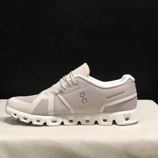 On Cloud 灰白网面鞋面 分段中底 生活方式运动鞋