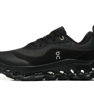 On Cloudmonster All-Black रनिंग जूते