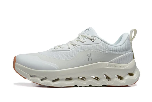 On Cloudmonster Off-White zapatos de correr 5