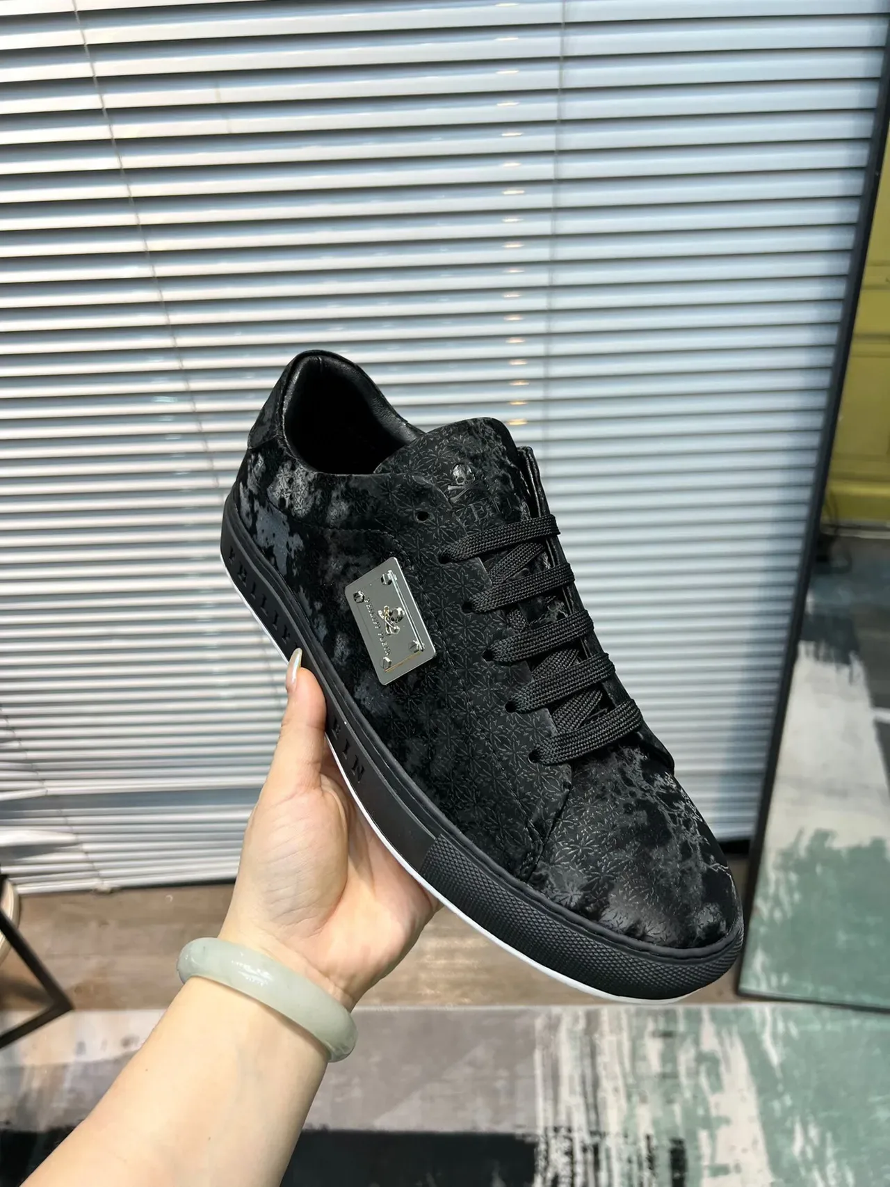 Philipp Plein Negro Gris Floral Print Cuero Superior Placa Cráneo Metal Zapatillas Lifestyle 6