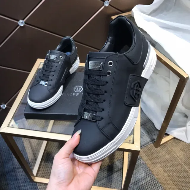 Philipp Plein Preto Branco Couro Sintético Sola Grossa Sneakers Lifestyle 3