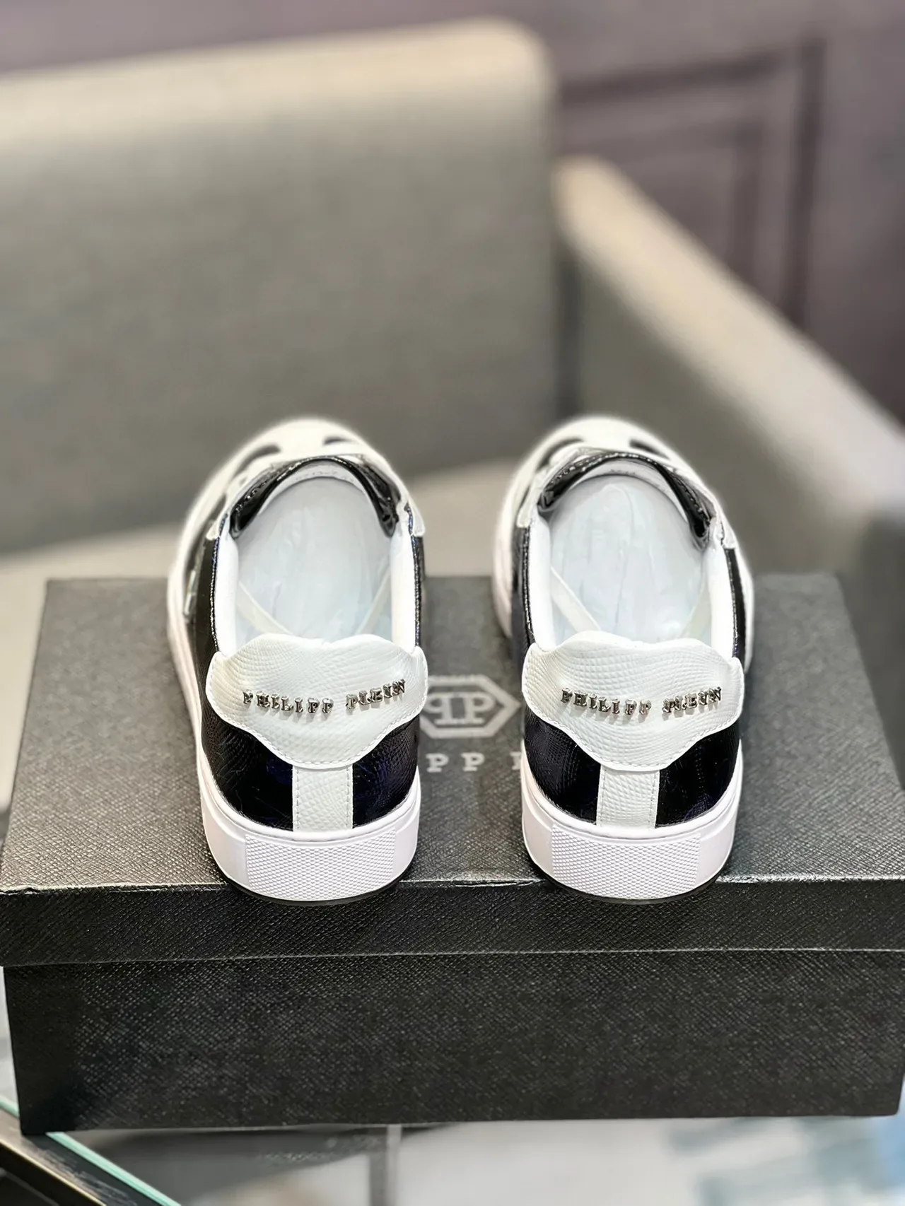 Philipp Plein কালো সাদা লো-টপ লেস-আপ স্নিকার্স 8
