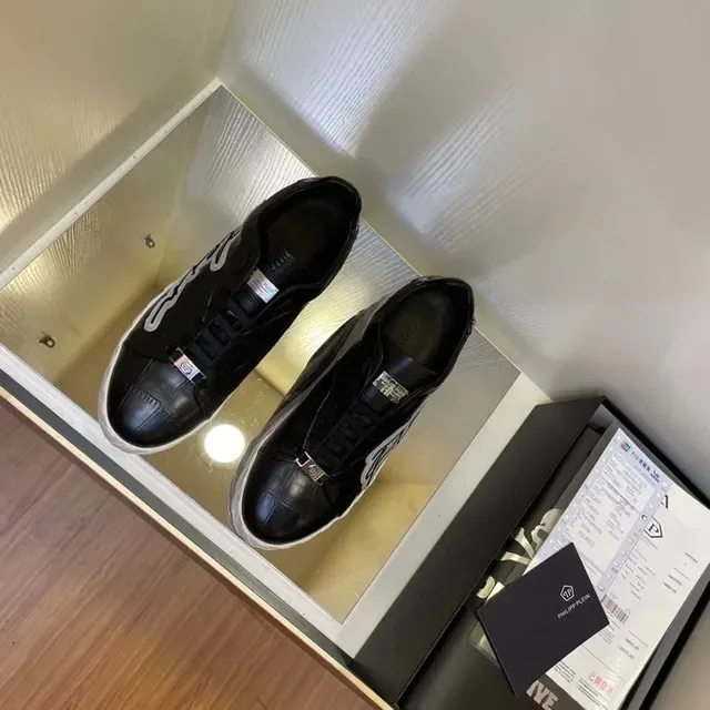 Philipp Plein লোগো-এমবেলিশড জীবনযাত্রা স্নিকার কালো সাদা কুইল্টেড চামড়া জীবনযাত্রা স্নিকার 5