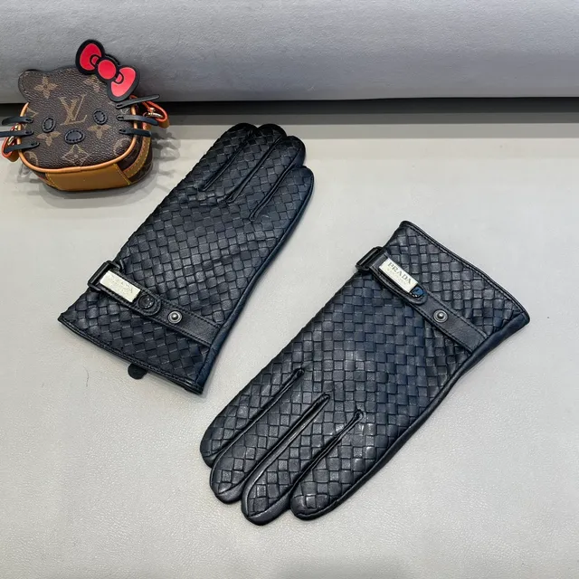 Prada Black Intrecciato Woven Adjustable Strap Closure Leather Gloves 8