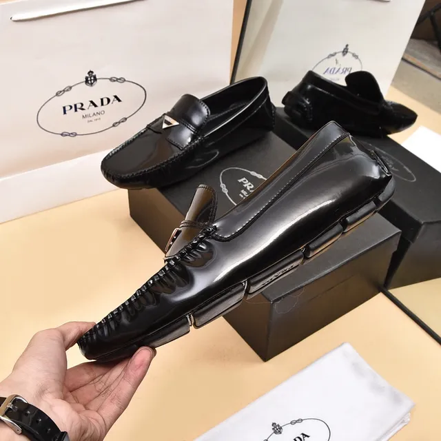 Prada أسود فضي لامع جلد كاب الإبهام مربوط حافة جانبية ليوفر 7
