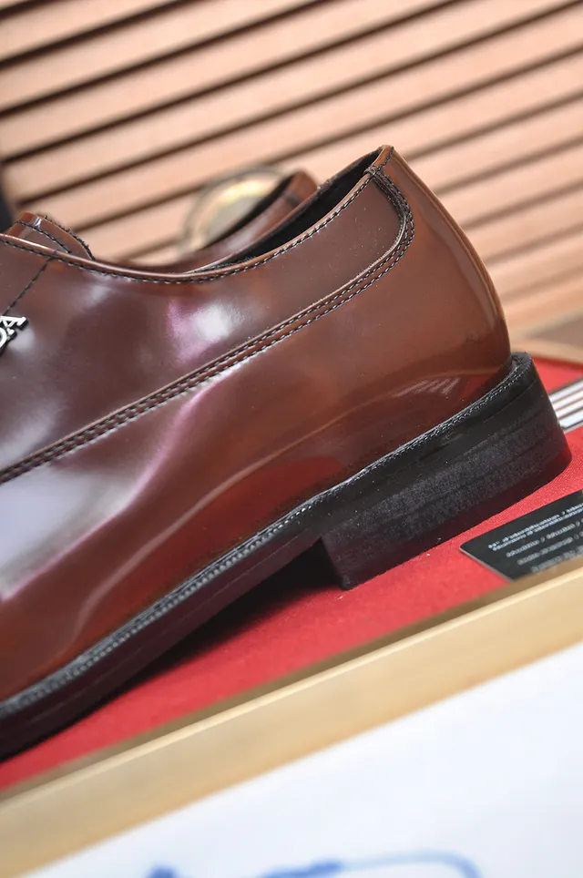 Prada Brown Black Polished Leather Cap Toe Oxford Shoes 2