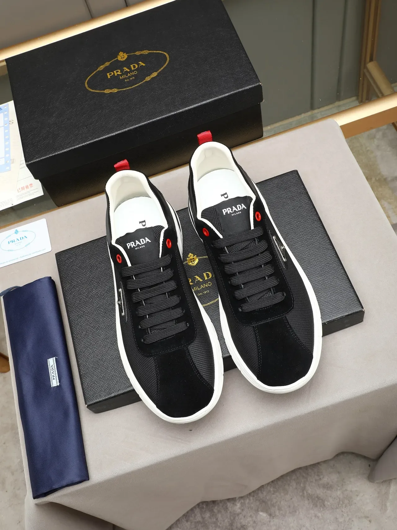 Prada Cloudbust Tênis Lifestyle Preto Malha e Camurça 3