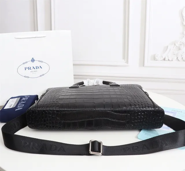 Prada Galleria Crocodile embossé Sac Tote Noir Structuré 2