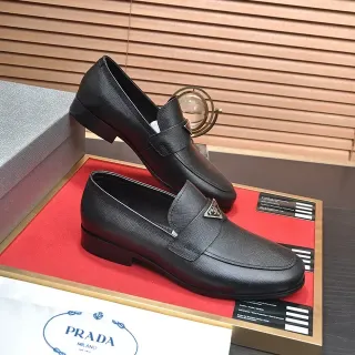 Prada Penny Loafer Negro Cuero Saffiano