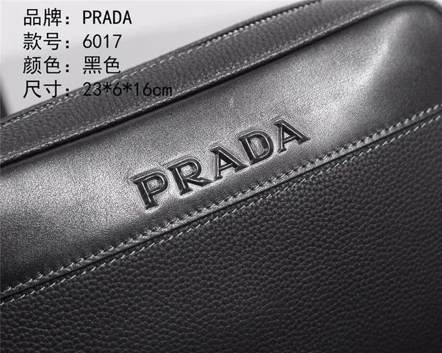 Bolso Prada estructurado de cuero negro con textura de guijarro al hombro 5