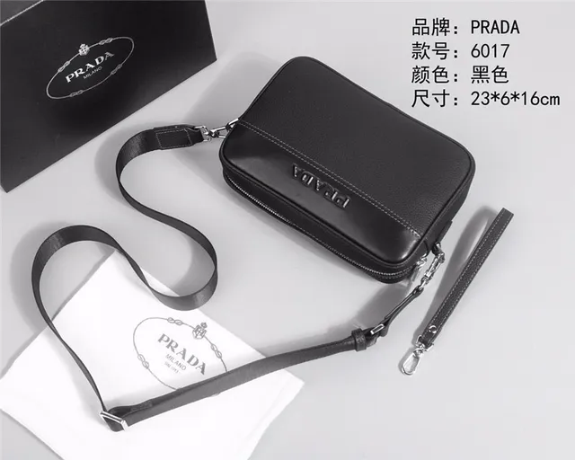 Bolso Prada estructurado de cuero negro con textura de guijarro al hombro 8