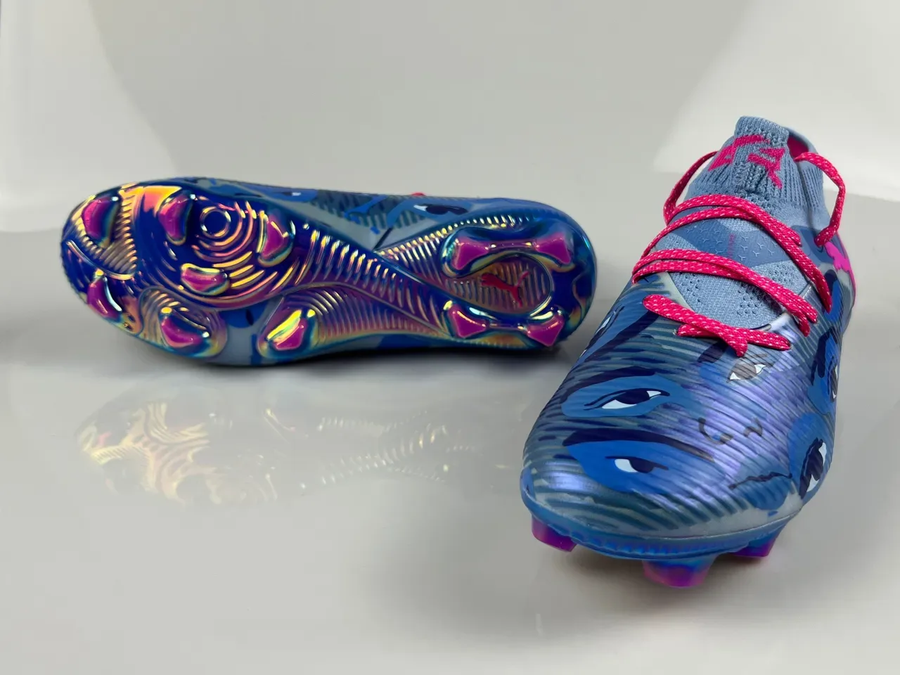 Puma Future Z Chaussures de football bleu et rose upper knit col sock-fit semelle pour terrain ferme 8
