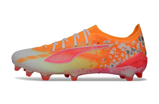 Puma Future Z 足球钉鞋 霓虹粉橙色喷溅 硬地足球鞋 7
