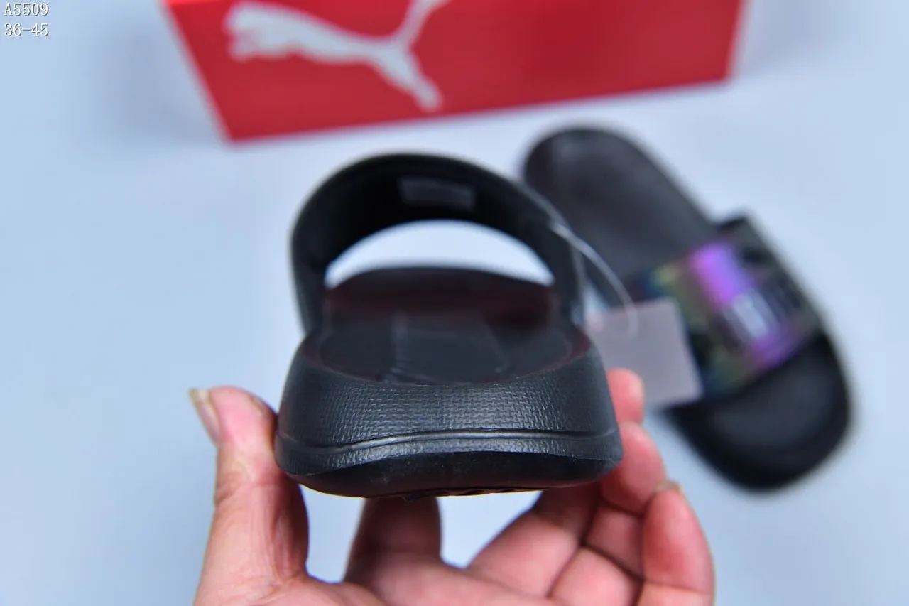 Puma Slide Holográfico Negro Sandalias 5