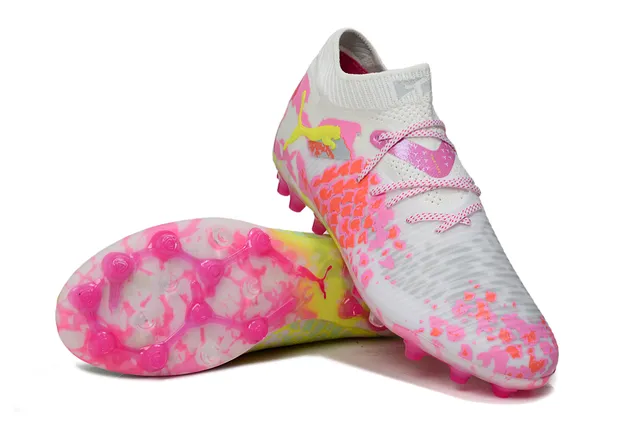 Puma Zapatos de fútbol blancos y rosados de bajo corte con cuello de punto y cordones asimétricos cubiertos para terreno firme 4