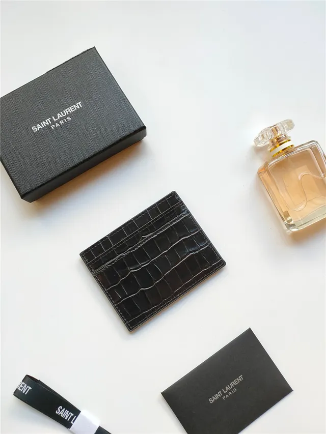 Saint Laurent काला स्वर्ण क्रोकोडाइल एमबॉस्ड चमड़ा YSL Monogram कार्ड होल्डर 5