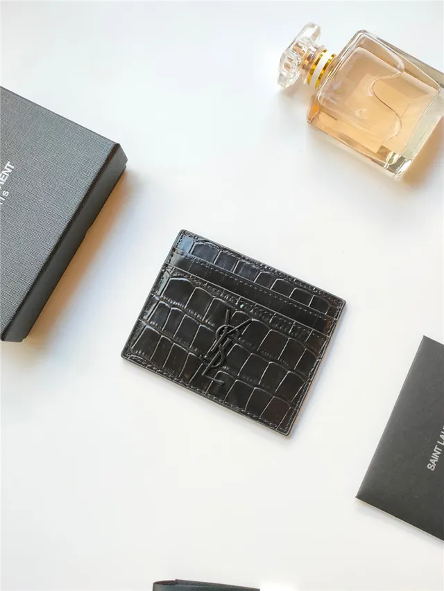 Saint Laurent काला स्वर्ण क्रोकोडाइल एमबॉस्ड चमड़ा YSL Monogram कार्ड होल्डर 12