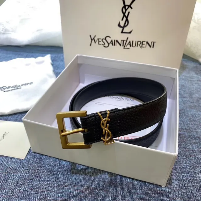 Saint Laurent Cinturón Clásico con Monograma Negro Oro Hebilla Granulada Cuero 2
