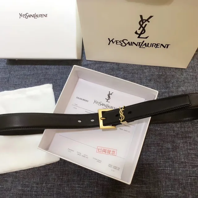 Saint Laurent Cinturón Clásico con Monograma Negro Oro Hebilla Granulada Cuero 3