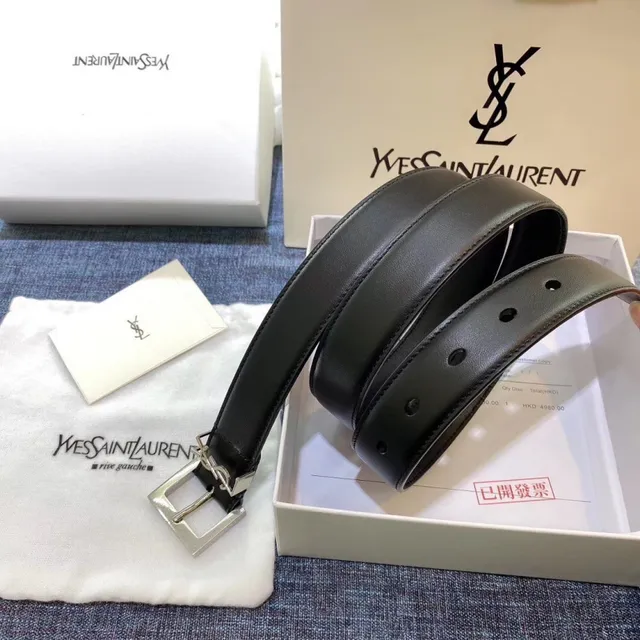 Saint Laurent Cinturón Clásico con Monograma Negro Oro Hebilla Granulada Cuero 8