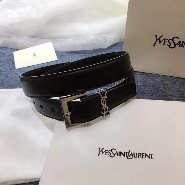 Saint Laurent Cinturón Clásico con Monograma Negro Oro Hebilla Granulada Cuero 12
