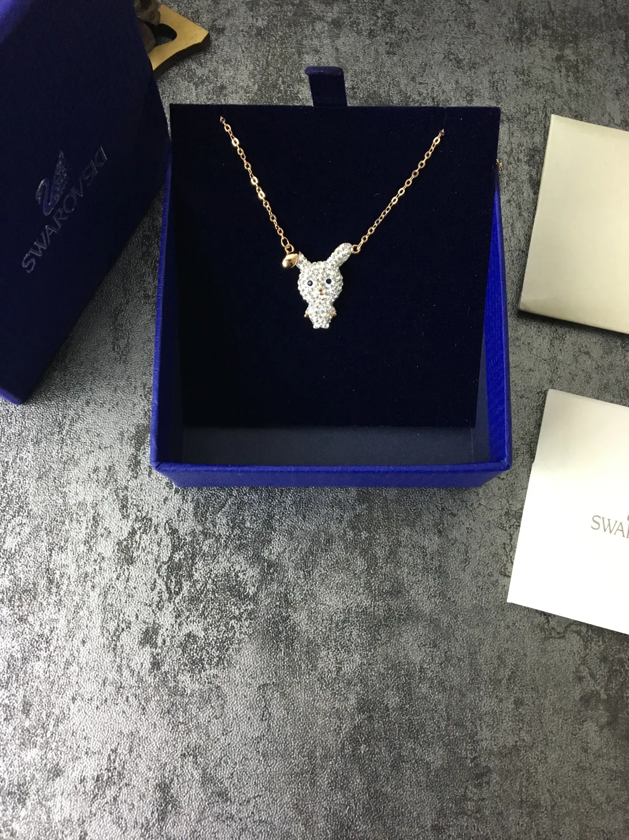 Swarovski Colar com pendentif de animal incrustado em cristais 4