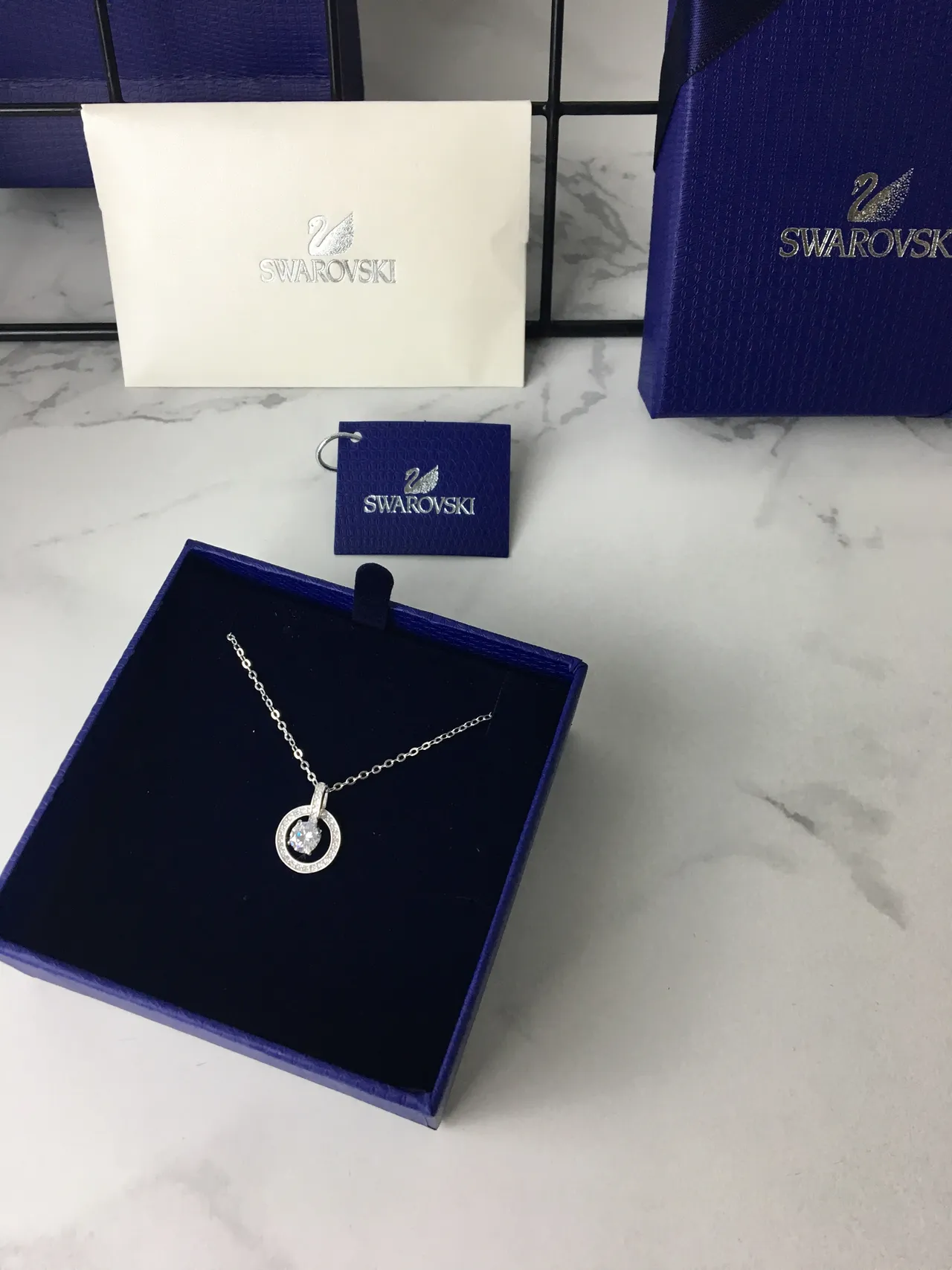 Swarovski سلسلة زرقاء فضية بلور مدورة قلادة 5