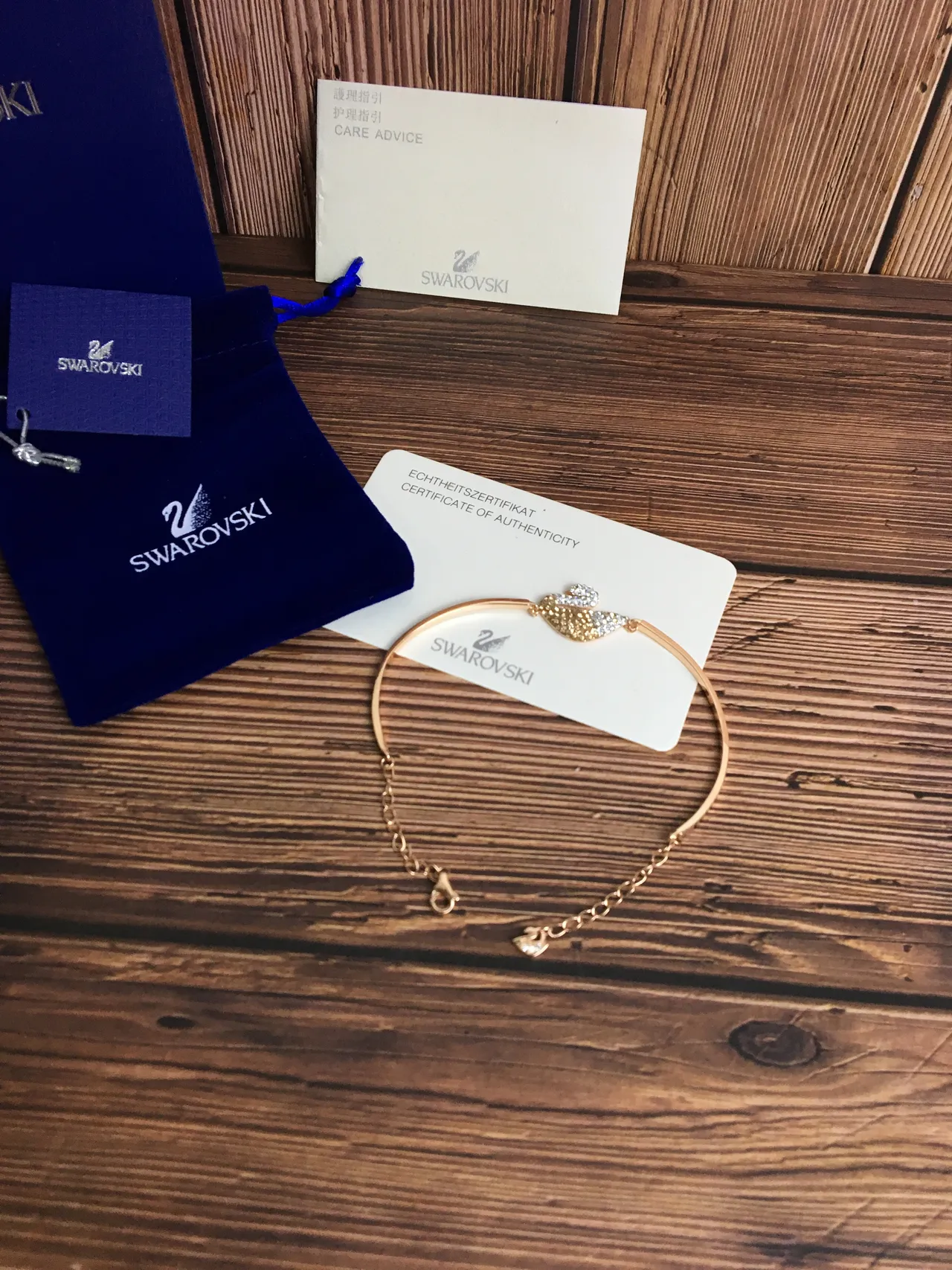 Swarovski مجموعة البجعة المتدرج الكريستال سوار البجعة 2