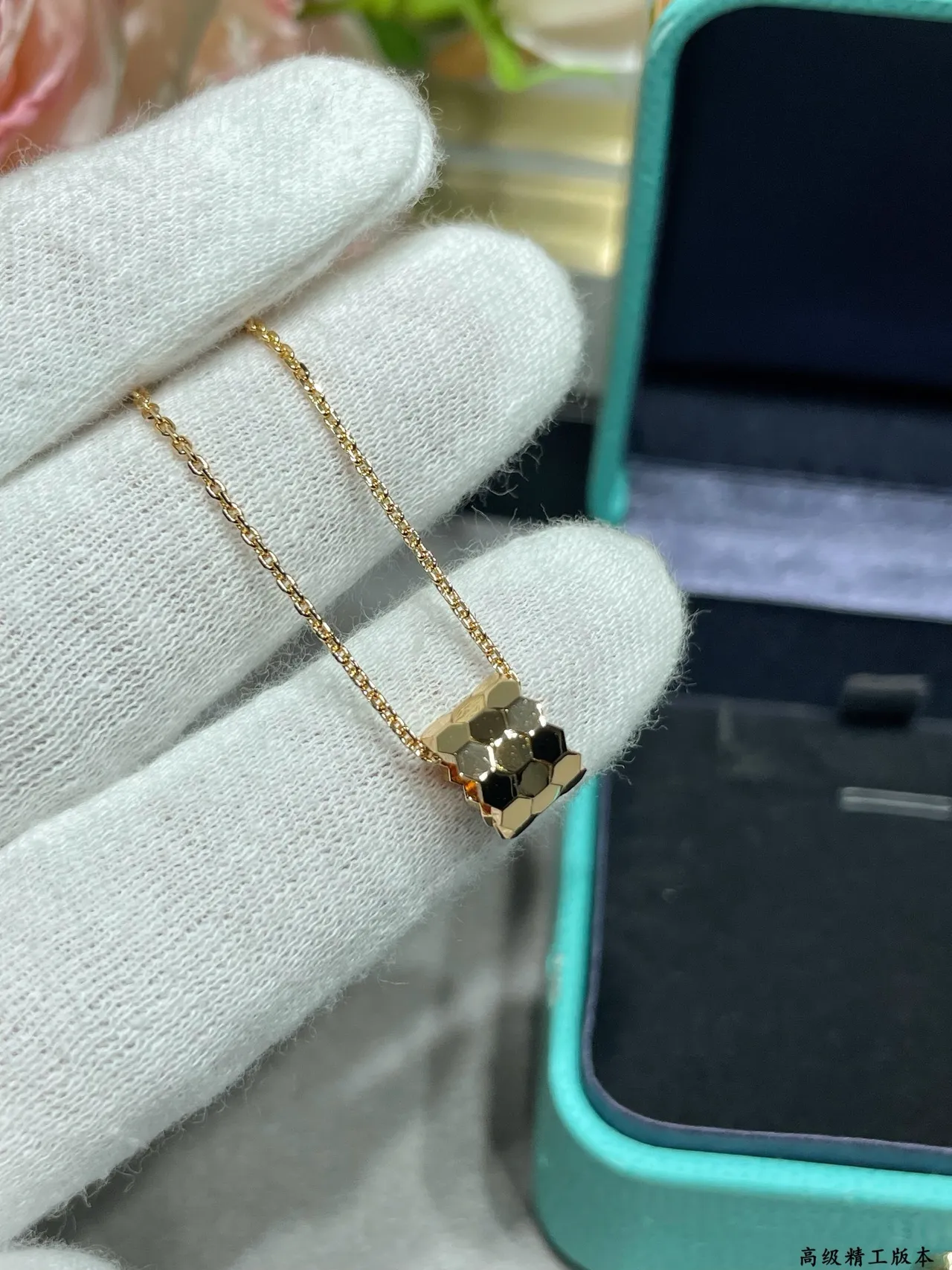 Tiffany & Co. HardWear हनिकॉम्ब ज्यामितिक सोनार हार 7
