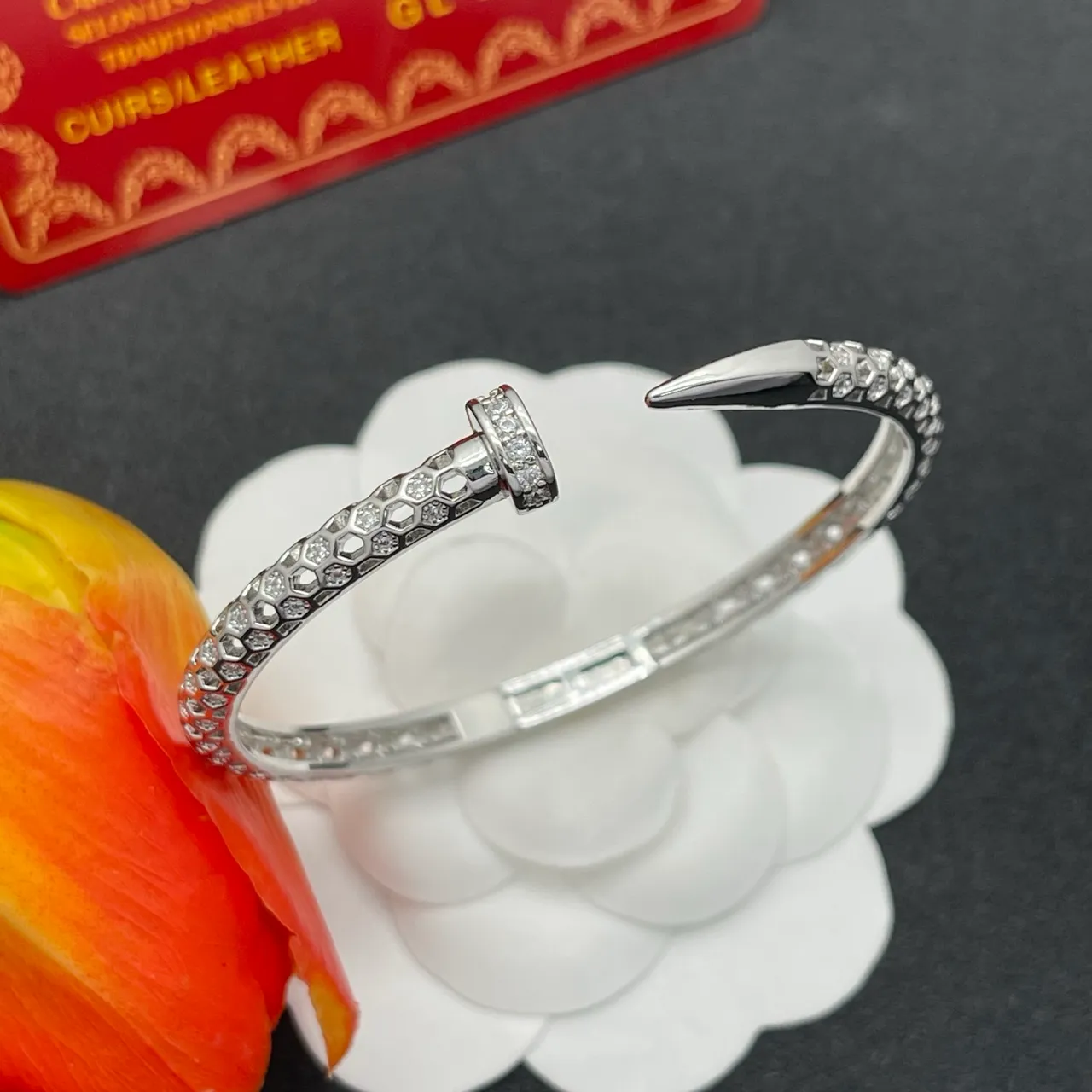 Tiffany & Co. Juste un Clou 六边形镶嵌 银色 开放手镯 7