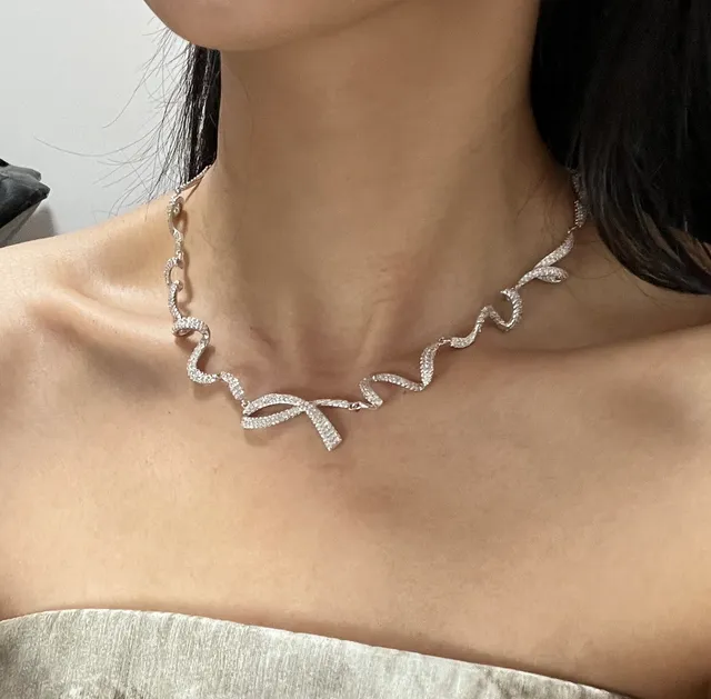 Tiffany & Co. Silver White Pavé-Set Undulating Ribbon Motif Necklace 2