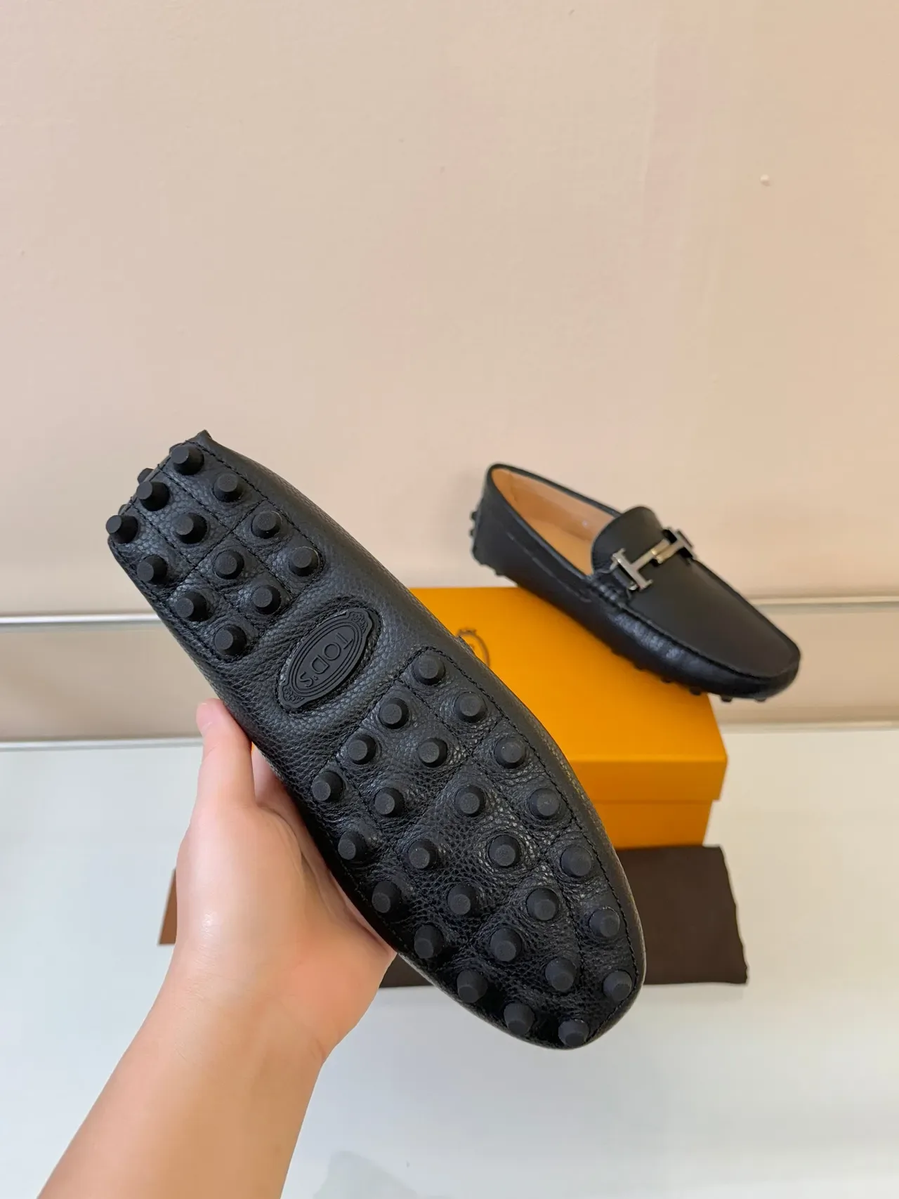 Tod's Gommino Loafer Black Pebbled Leather H-Buckle Loafers 5