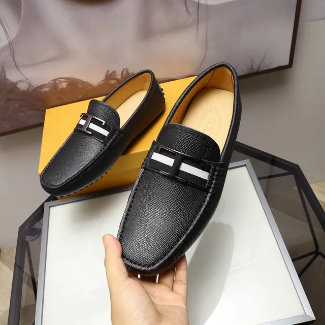 Tod's Gommino 乐福鞋 黑色白色纹理皮革 H-Bar Metal Buckle 乐福鞋 7