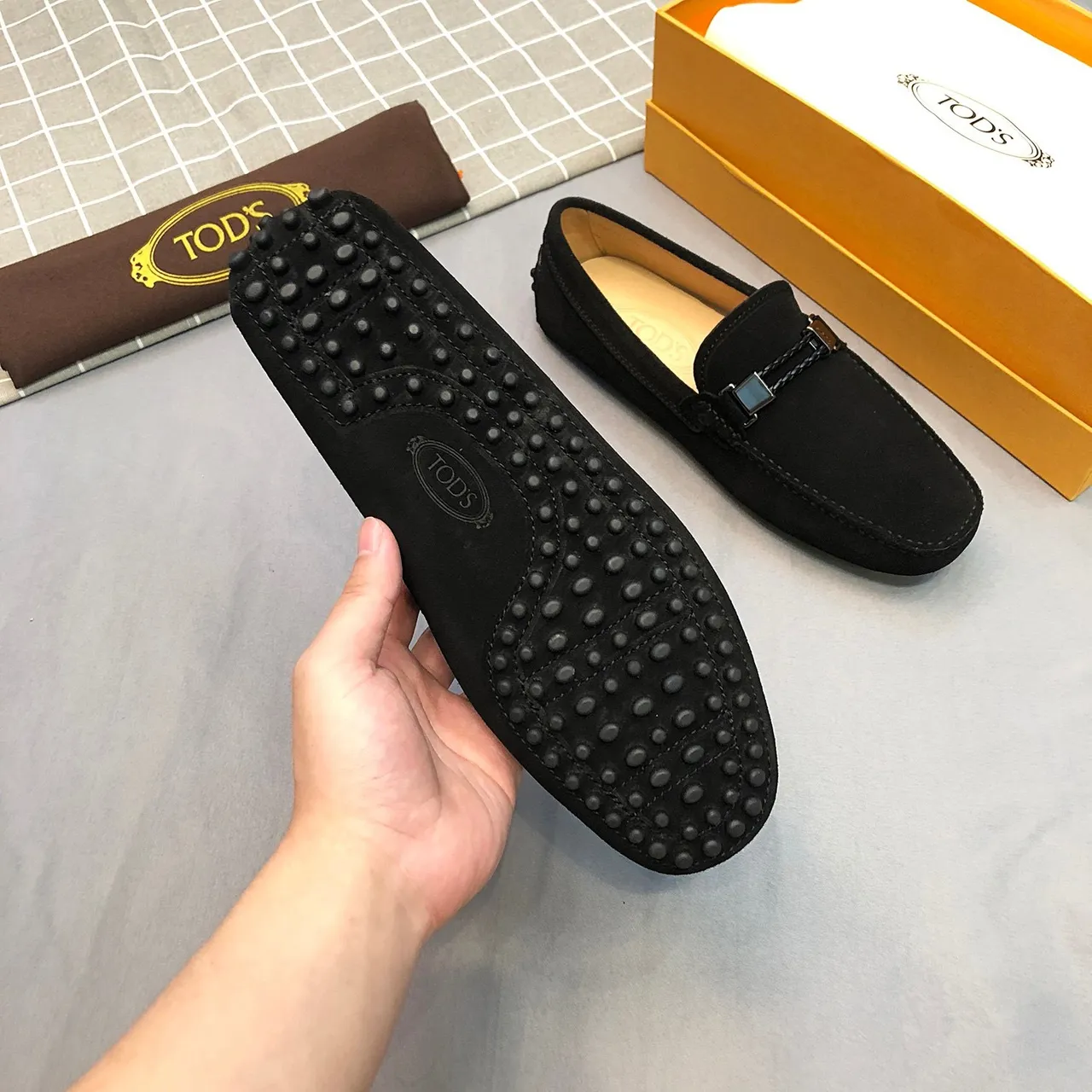 Tod's Horsebit Loafer काला स्यूड लोअफर 8
