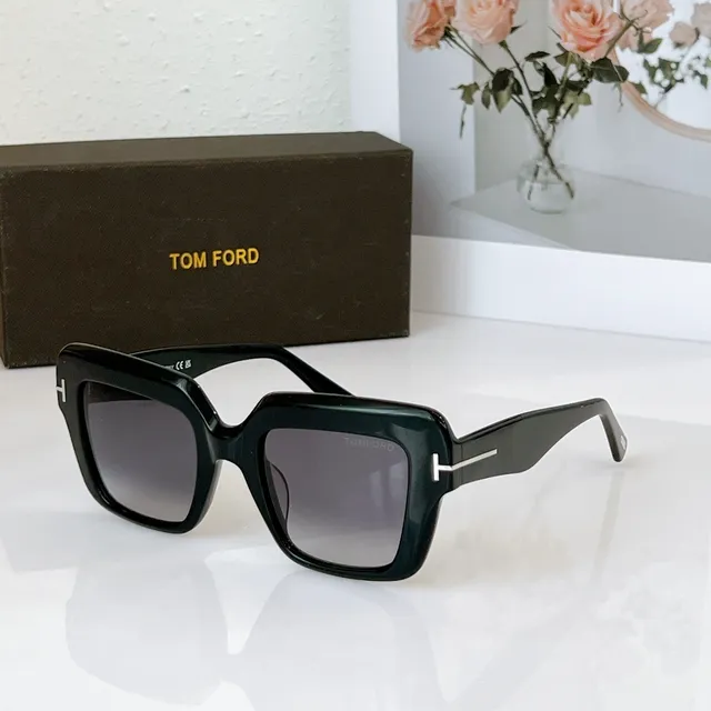 نظارات شمسية Tom Ford كبيرة مربعة أسيتات سوداء عدسة صفراء 9