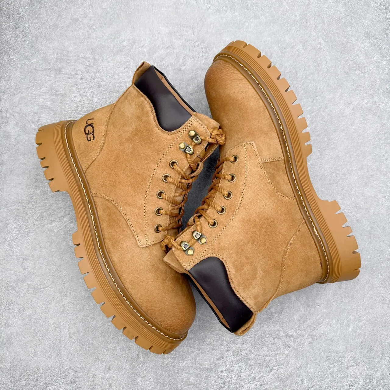 UGG Beige Black Suede Upper Lace-Up Work Boots 6