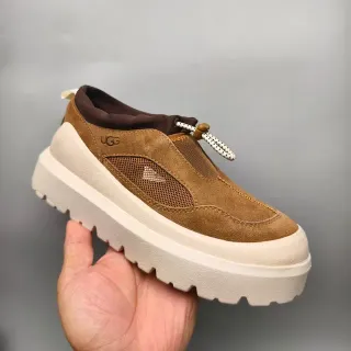 UGG 棕米色 套脚式 厚底 休闲运动鞋