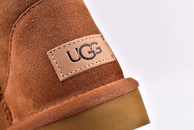 UGG Classic Mini Chestnut Suede Snow Boots 5
