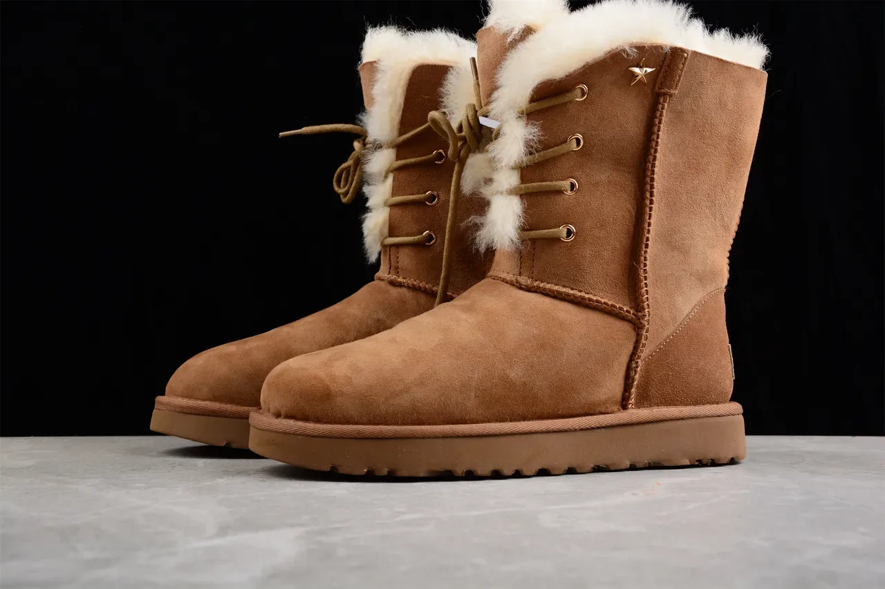 UGG Classic Tall भूरा शियरलिंग लेस-अप स्नो बूट 3